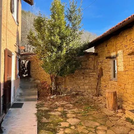 Casa Fiabesca Nell'alta Langa Villa *