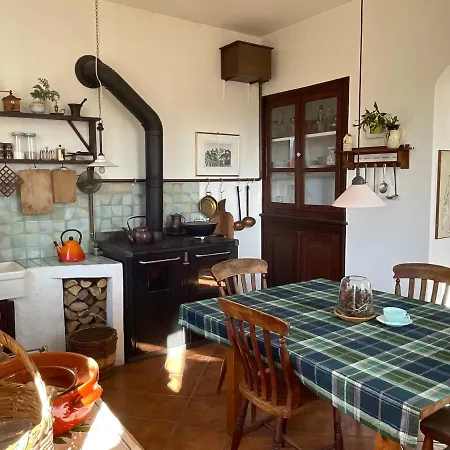 Villa Casa Fiabesca Nell'alta Langa